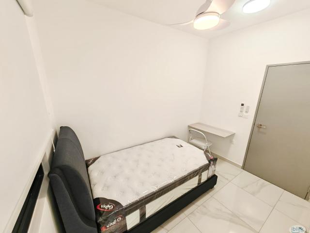 Room for rent in Wellesley, Penang