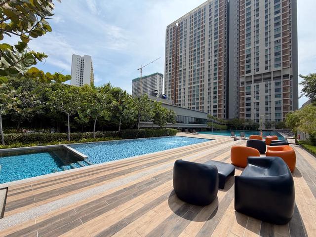 Serviced Residence for sale in Wellesley, Penang