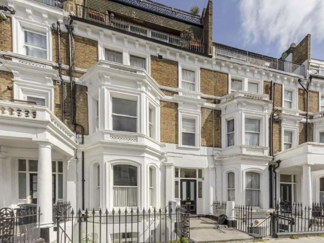 Apartment for rent in London Borough of Hammersmith and Fulham, Greater London
