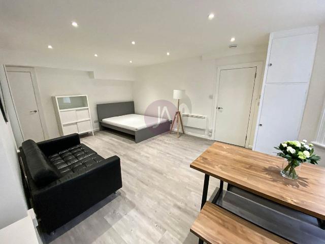 Studio for rent in Brook Green, Greater London