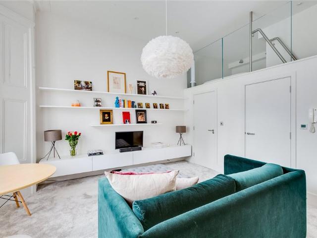 Apartment for rent in London Borough of Hammersmith and Fulham, Greater London