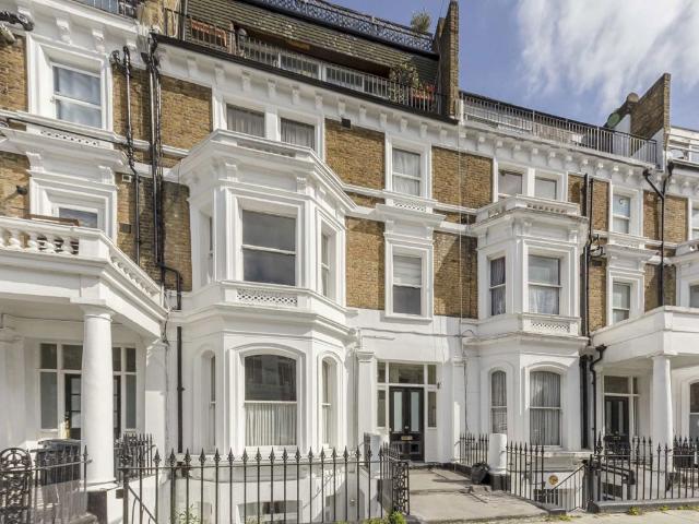 Apartment for rent in London Borough of Hammersmith and Fulham, Greater London
