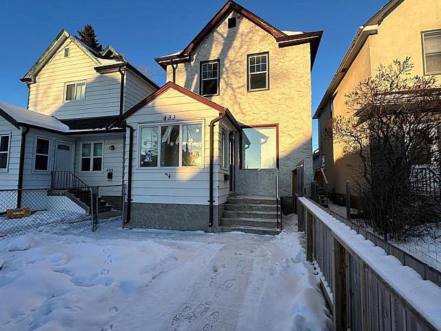 House for sale in East St. Paul, Manitoba