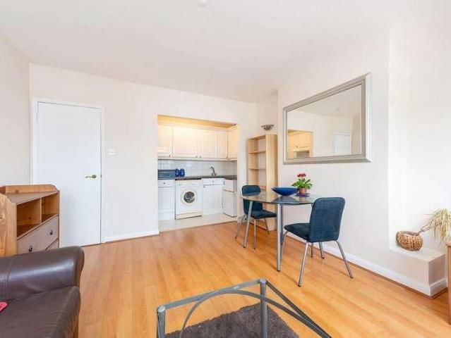 Apartment for rent in Brook Green, Isle Of Man