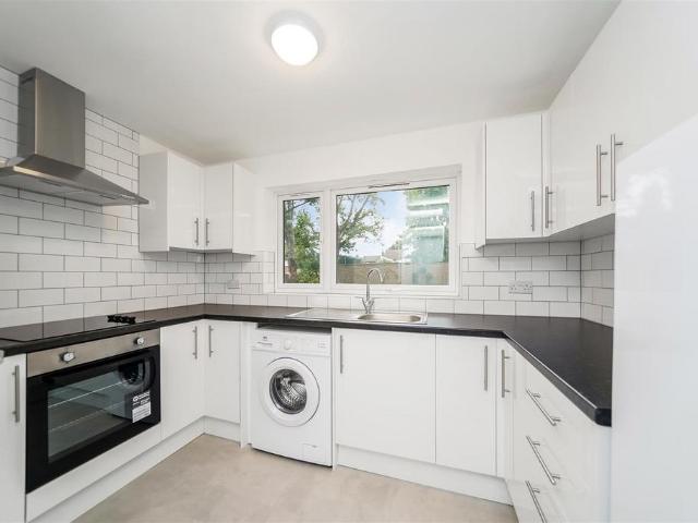 Apartment for rent in South Chingford, Greater London