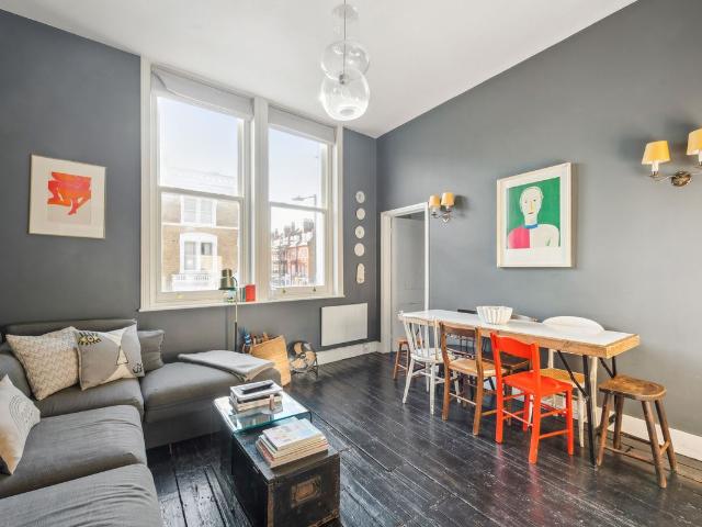 Apartment for rent in Brook Green, Greater London
