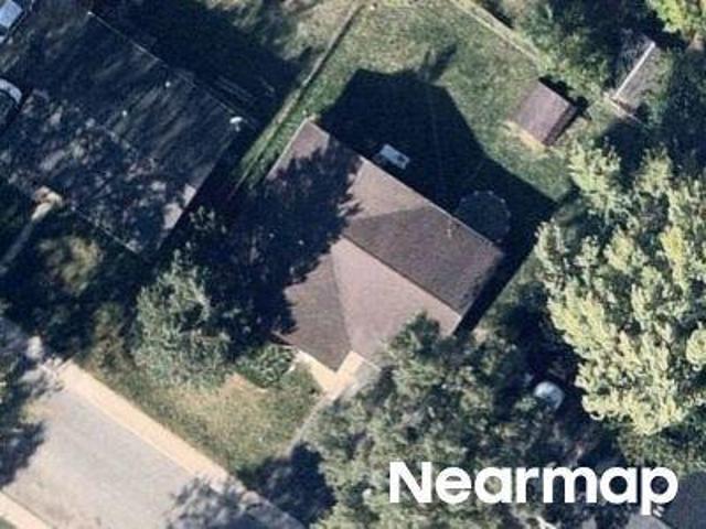 House for sale in Carpentersville, Illinois