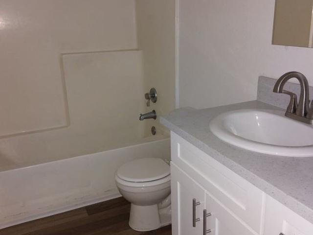 Apartment for rent in Bellflower, California