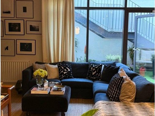 House for rent in Stockwell, Greater London