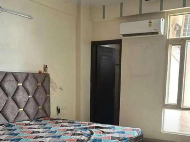 Flat for rent in Zirakpur, Punjab
