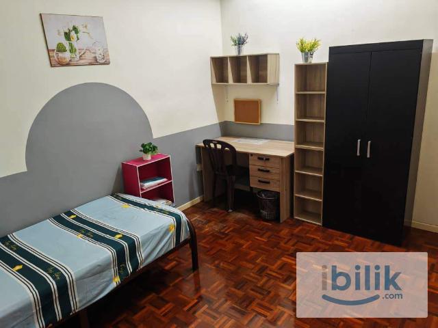 Room for rent in Kajang, Langat