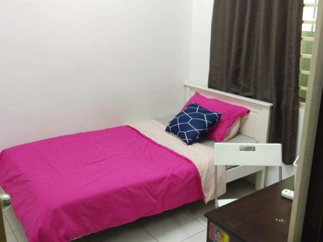 Room for rent in Sungai Pinang, George Town