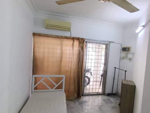 Room for rent in Petaling, Subang Jaya