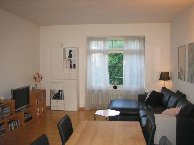 Apartment mieten in Einigen, Zürich