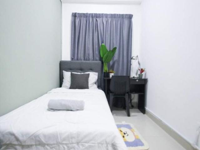 Room for rent in PJU 5, Petaling Jaya