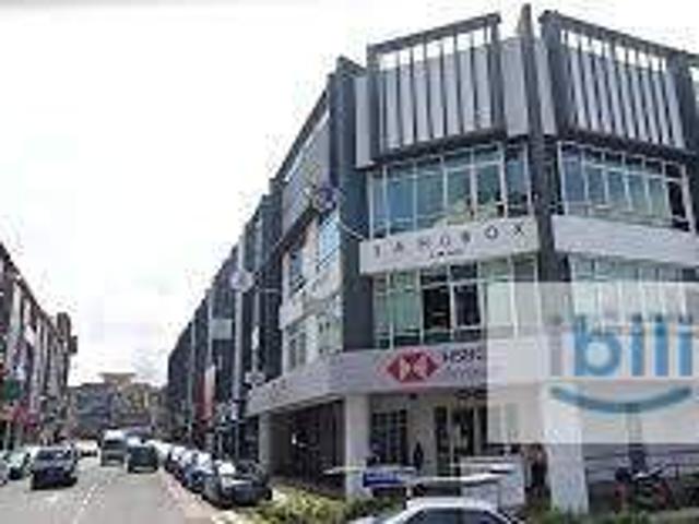 Room for rent in Country Heights Damansara, Kuala Lumpur
