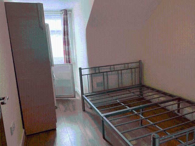 Room for rent in Loxford, Greater London