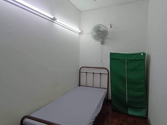 Room for rent in Petaling, Damansara Damai