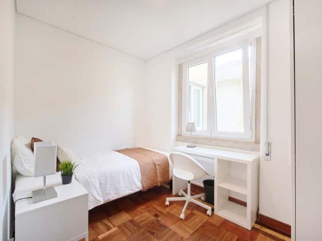 Quarto alugar em Avenidas Novas, Lisboa