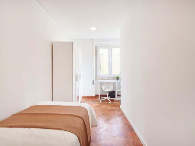 Quarto alugar em Avenidas Novas, Lisboa
