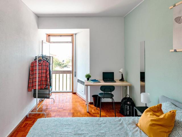 Quarto alugar em Porto