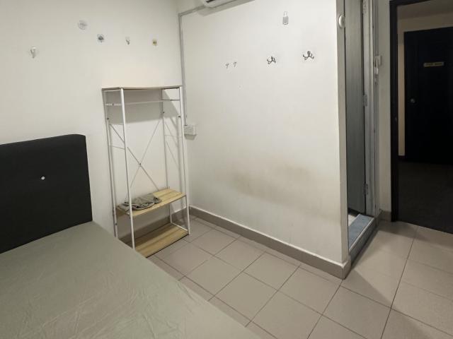 Room for rent in Petaling, Alam Impian