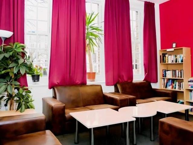 Room for rent in Highbury, Greater London