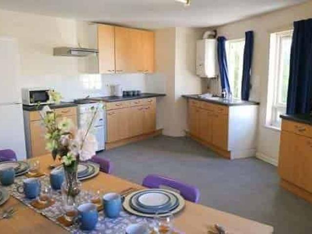 Room for rent in Golden Valley, Gloucestershire
