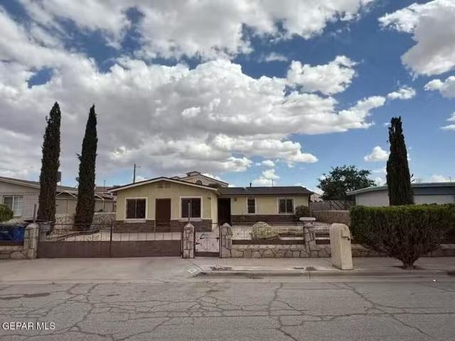 House for rent in El Paso
