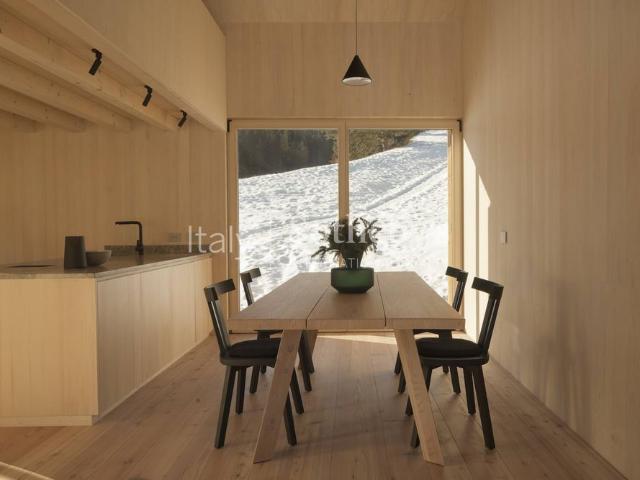 Villa Indipendente in affitto a Territorio Val d'Adige, Trento