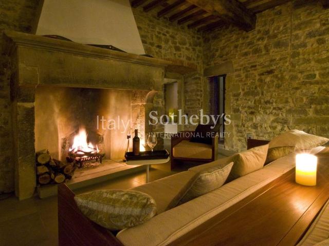 Villa Indipendente in affitto a Montone, Umbria