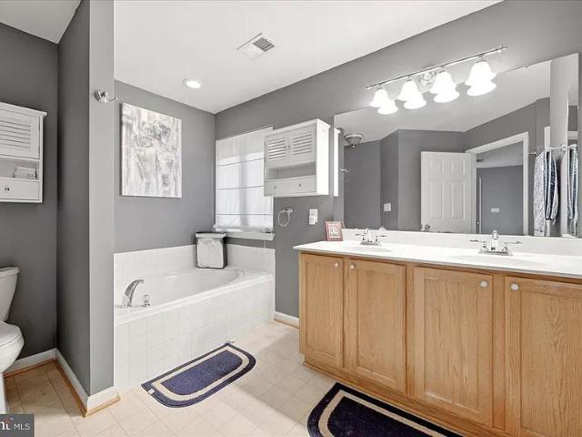 Room for rent in Virginia