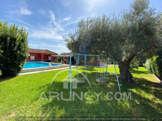 Casa en alquiler en Utrera