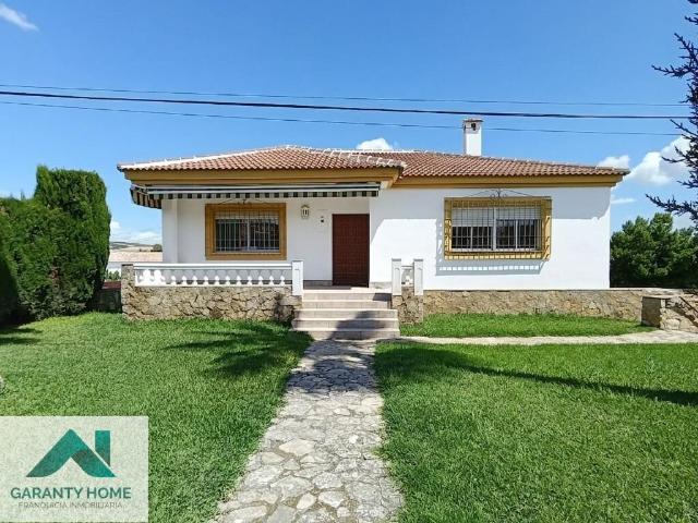 Casa en alquiler en Castro Del Río, Andalucía