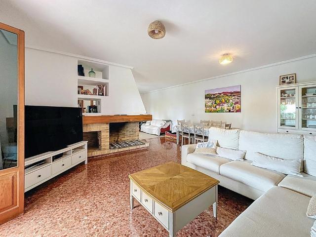 Casa en alquiler en Campolivar, l'Horta Nord