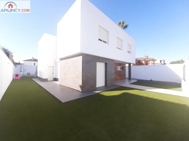 Casa en alquiler en Utrera, El Vicario
