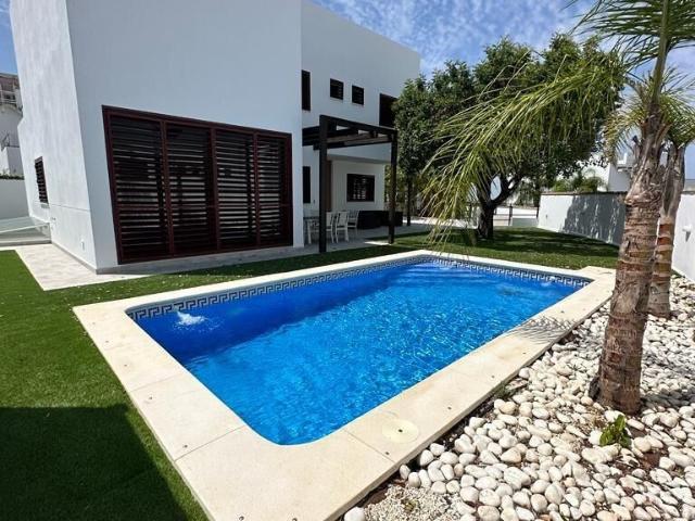Casa en alquiler en Utrera, El Vicario