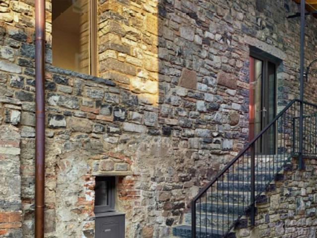 Einfamilienhaus kaufen in Bissone, Tessin