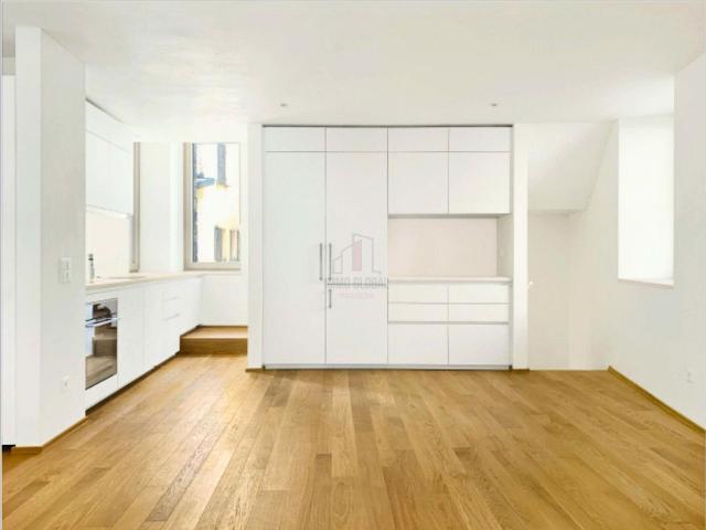Einfamilienhaus kaufen in Bissone, Tessin