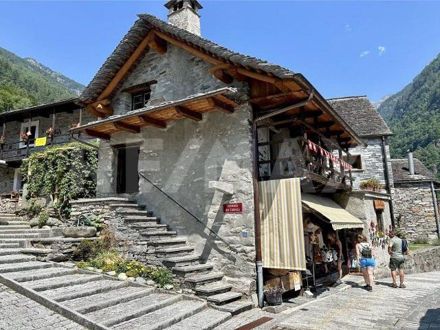 Einfamilienhaus kaufen in Gerra, Verzasca, Tessin
