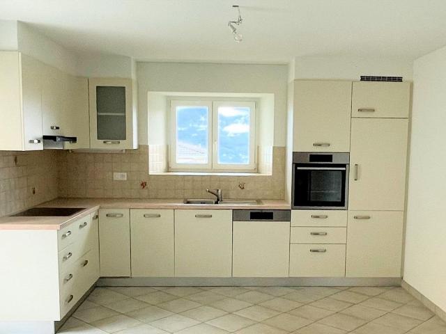 Einfamilienhaus kaufen in Cadenazzo, Tessin