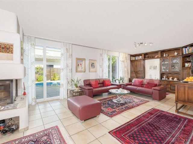 Einfamilienhaus kaufen in Eglisau, Zürich