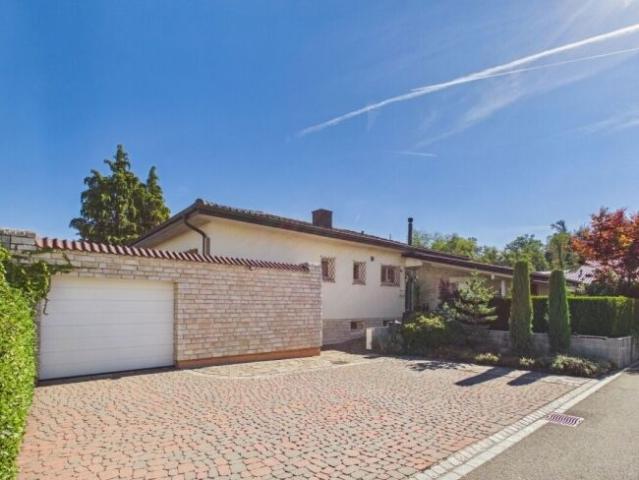 Einfamilienhaus kaufen in Koblenz, Bezirk Zurzach