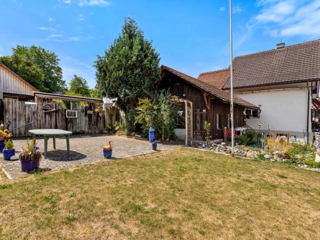 Einfamilienhaus kaufen in Waltalingen, Zürich