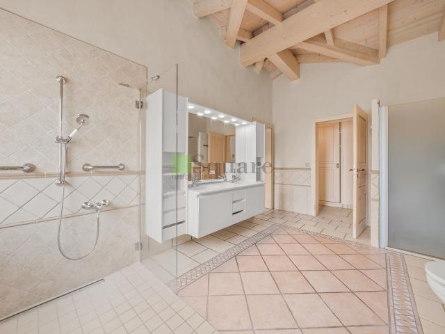 Einfamilienhaus kaufen in Fully, Wallis