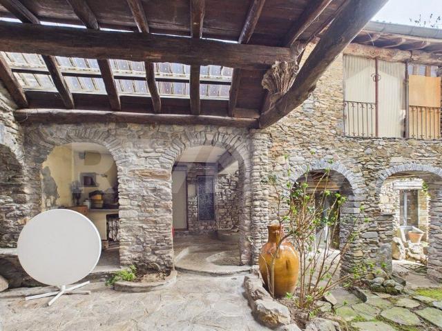 Einfamilienhaus kaufen in Alto Malcantone, Tessin