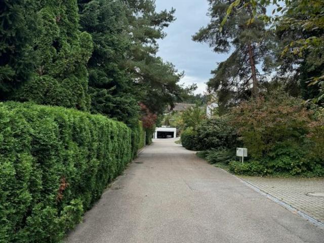 Einfamilienhaus kaufen in Maur, Zürich