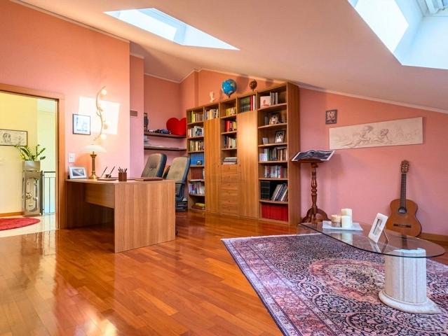 Einfamilienhaus kaufen in Aldesago, Tessin