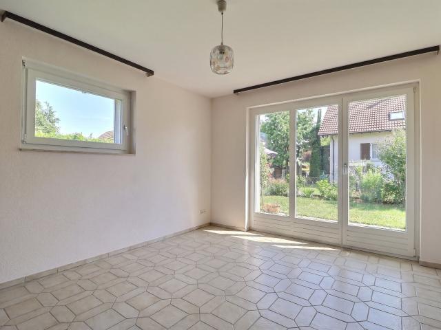 Einfamilienhaus kaufen in Grolley, Freiburg
