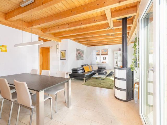 Einfamilienhaus kaufen in Hüntwangen, Bezirk Bülach